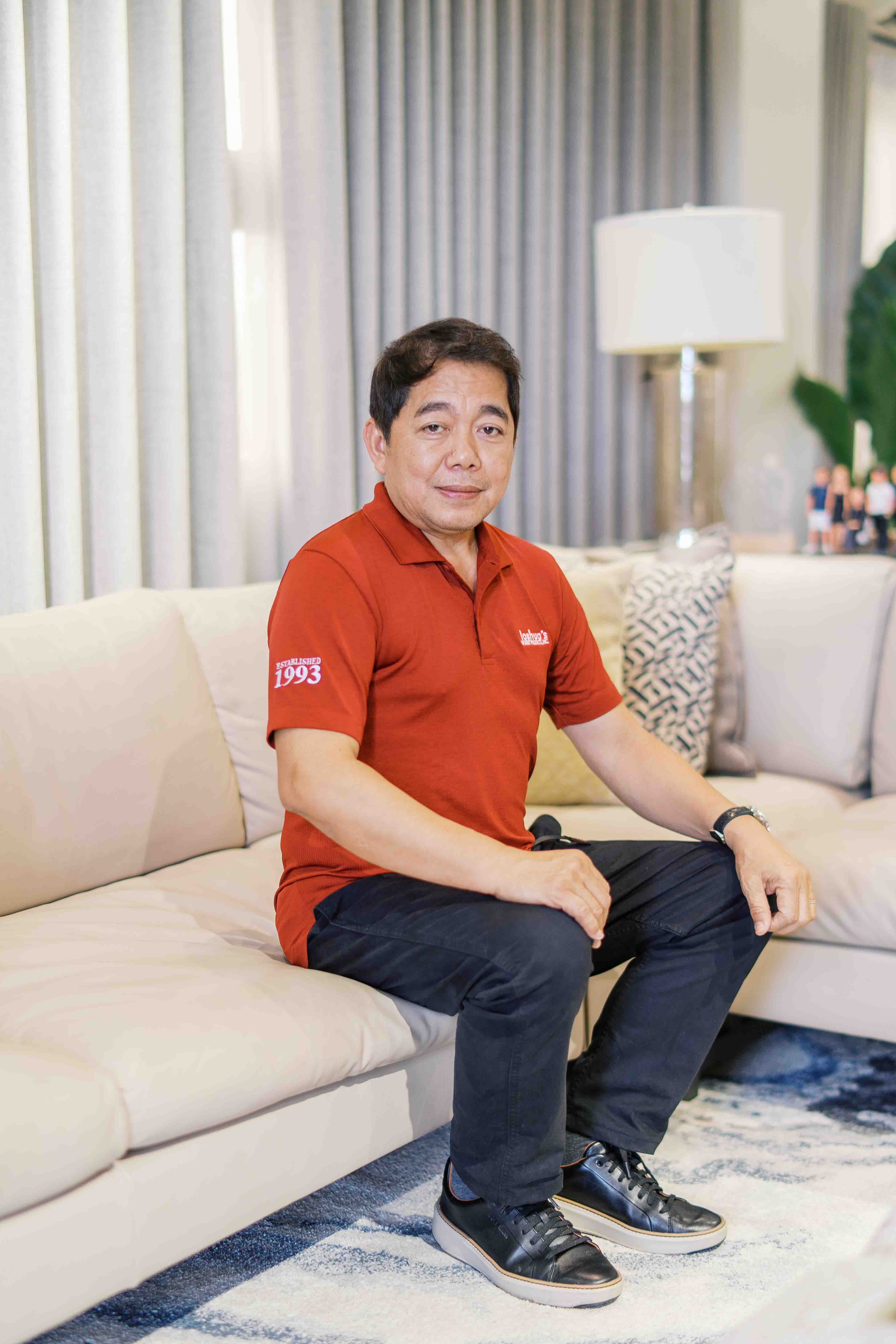 Mr. Manuelito Valencia